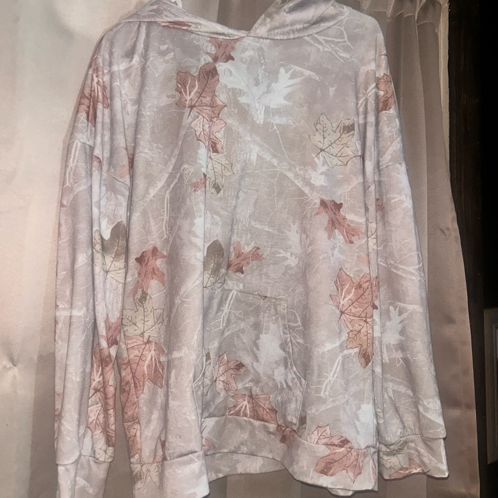 Camo patterned sweatshirt